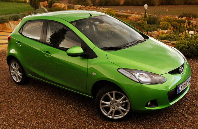 Mazda 2