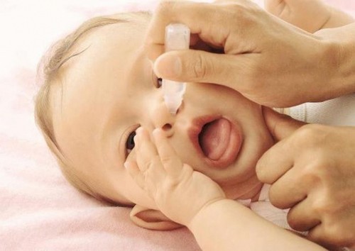 Cómo curar rápidamente una secreción nasal en un niño