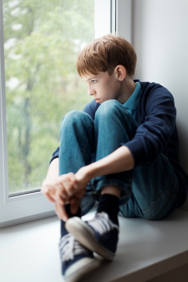 ¿Cómo se manifiesta la edad de transición en niños y niñas?