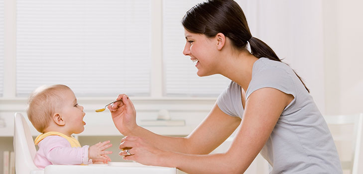 Menú de muestra para el niño en 6,7-10 meses