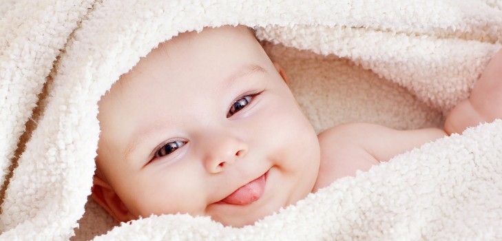 La piel sana de un bebé, lo que los pediatras recomiendan