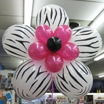 Flores de bolas con sus propias manos