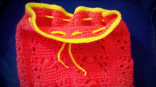 Clase magistral sobre tejido de sombreros de verano para niños