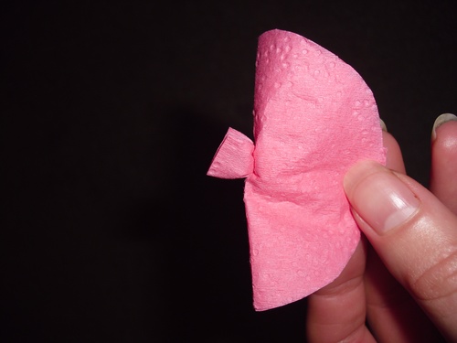 Claveles de papel de colores con sus propias manos el 9 de mayo