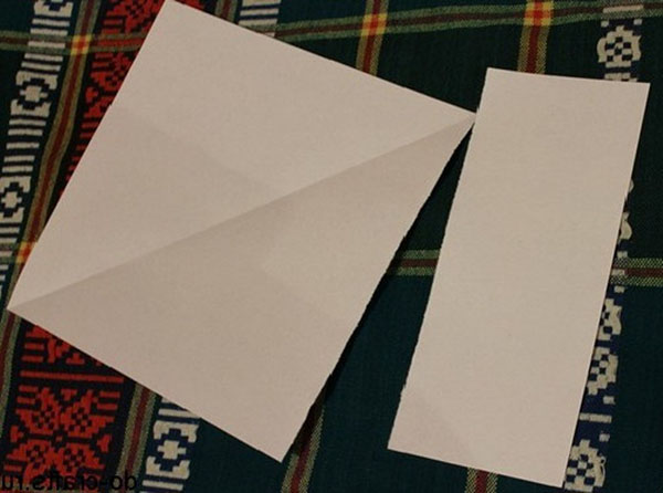 Sobre de papel A4 con sus propias manos