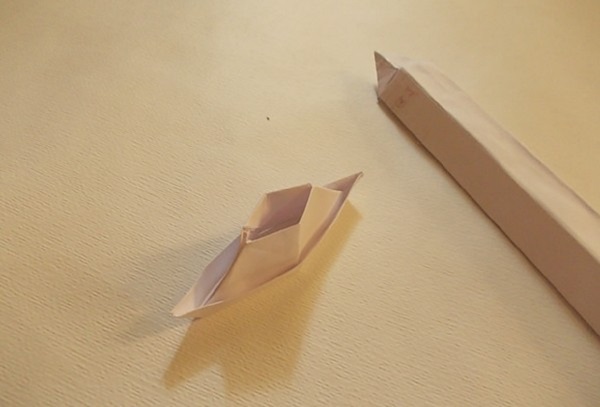 Cómo hacer una espada del papel con tus propias manos