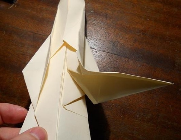 Cómo hacer una espada del papel con tus propias manos
