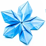 Cómo hacer una flor de origami con tus propias manos