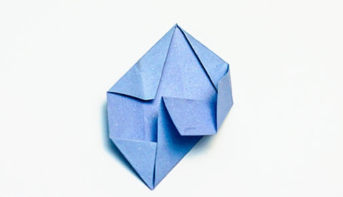 Cómo hacer una flor de origami con tus propias manos