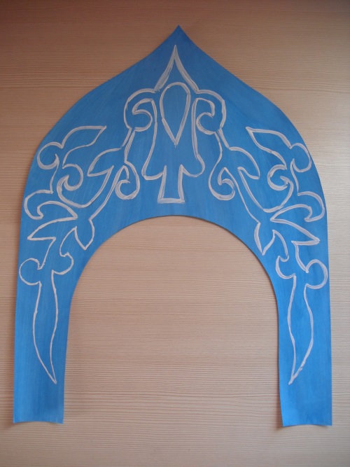 Kokoshnik ruso del cartón