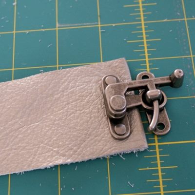 Cómo hacer un brazalete