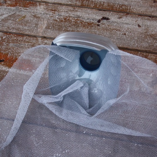 Cómo hacer un casco de héroe