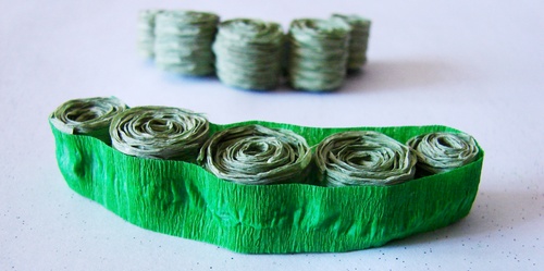 Artesanía para el 9 de mayo con sus propias manos: un tanque de papel