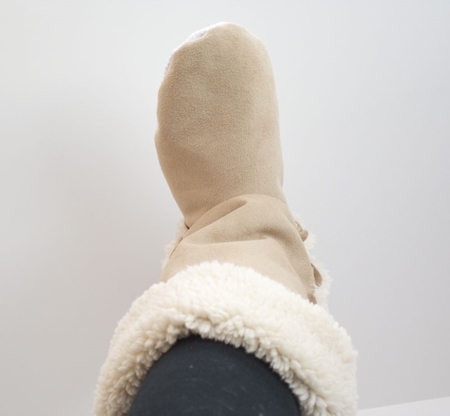 Cómo coser zapatillas de casa-botas con tus propias manos: patrones