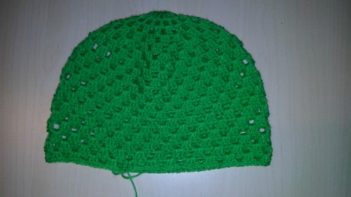Cómo atar un ganchillo del casquillo del bebé del verano. Clase magistral sobre tejido de sombreros de verano para niños