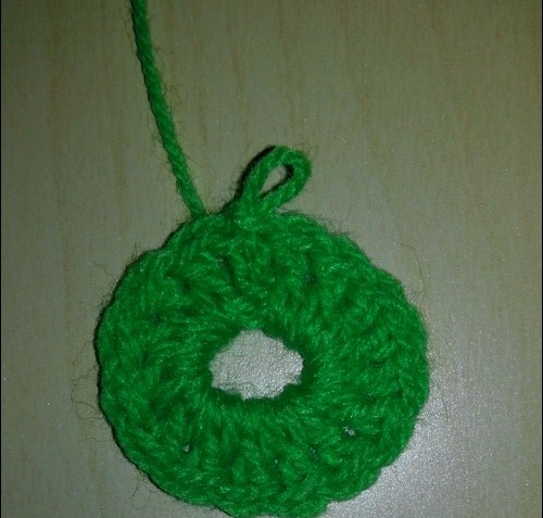 Cómo atar un ganchillo del casquillo del bebé del verano. Clase magistral sobre tejido de sombreros de verano para niños