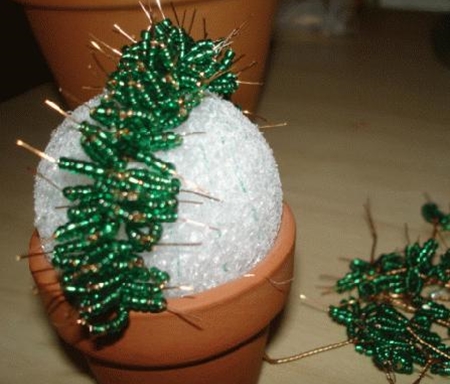 Cactus de cuentas propias manos