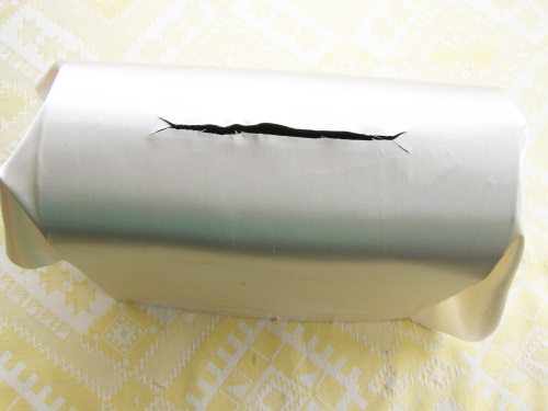 Una caja de regalo para dinero para una boda con tus propias manos