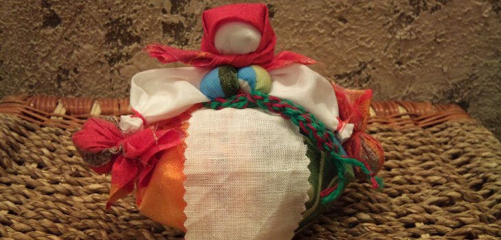 Hacemos la muñeca Maslenitsa con nuestras propias manos.