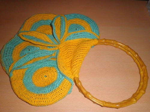 Bolsa de verano brillante de ganchillo