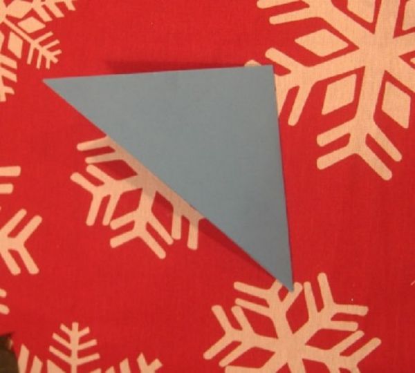 Hermosos copos de nieve para el nuevo año de 2017 con sus propias manos de papel: diagramas y fotos en etapas. Clases magistrales para niños sobre grandes copos de nieve en técnica de origami