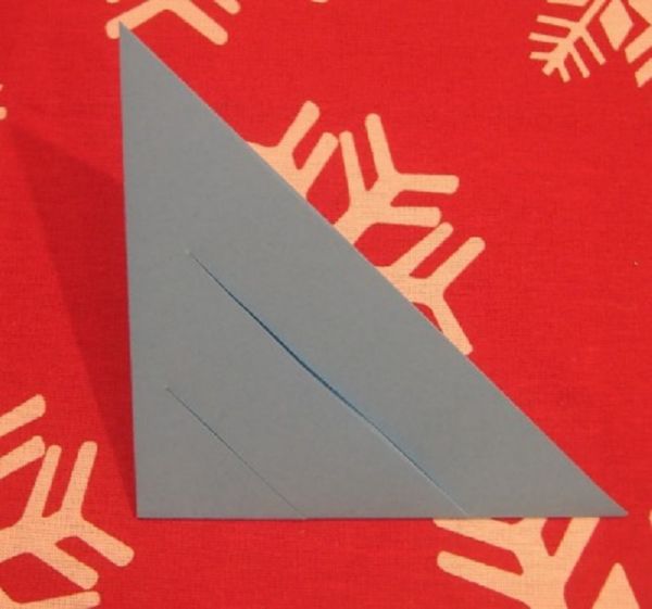Hermosos copos de nieve para el nuevo año de 2017 con sus propias manos de papel: diagramas y fotos en etapas. Clases magistrales para niños sobre grandes copos de nieve en técnica de origami