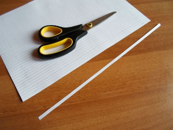 Hermosos copos de nieve para el nuevo año de 2017 con sus propias manos de papel: diagramas y fotos en etapas. Clases magistrales para niños sobre grandes copos de nieve en técnica de origami