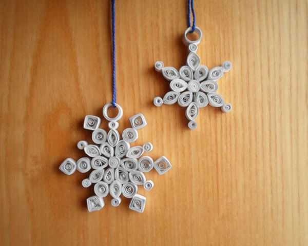 Hermosos copos de nieve para el nuevo año de 2017 con sus propias manos de papel: diagramas y fotos en etapas. Clases magistrales para niños sobre grandes copos de nieve en técnica de origami