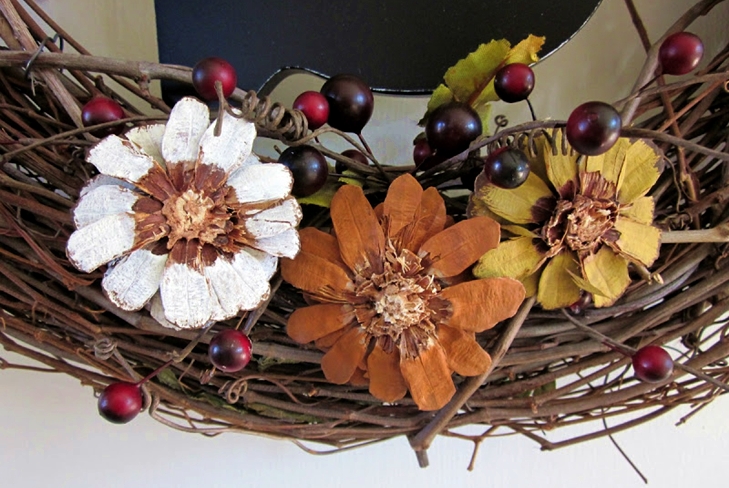 Artesanías de otoño hechas de ramitas con sus propias manos
