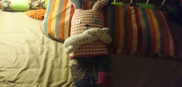 Conejito de peluche con tus propias manos