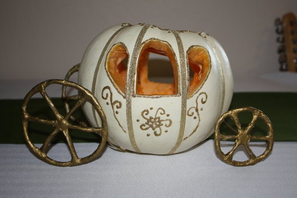 Manualidades de una calabaza con sus propias manos para el jardín de infantes y la escuela, clases magistrales paso a paso