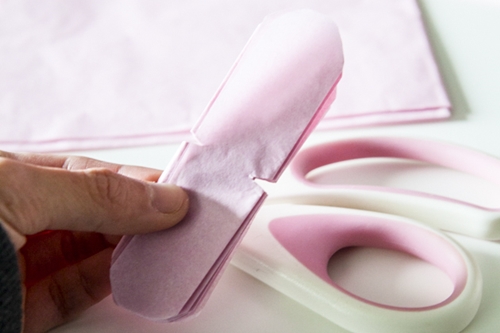 Cómo hacer pompones de papel