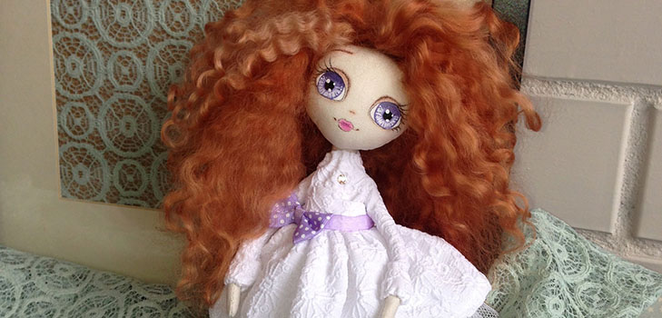Muñecas textiles: clase magistral con patrones y video