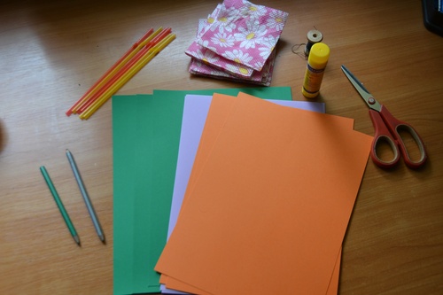 Artesanías para el 9 de mayo: el fuego eterno del papel con sus propias manos