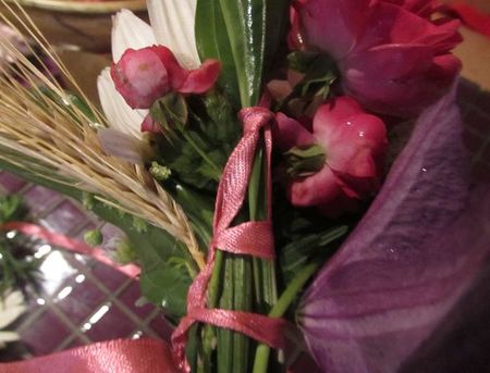 Guirnalda de flores para la boda con sus propias manos