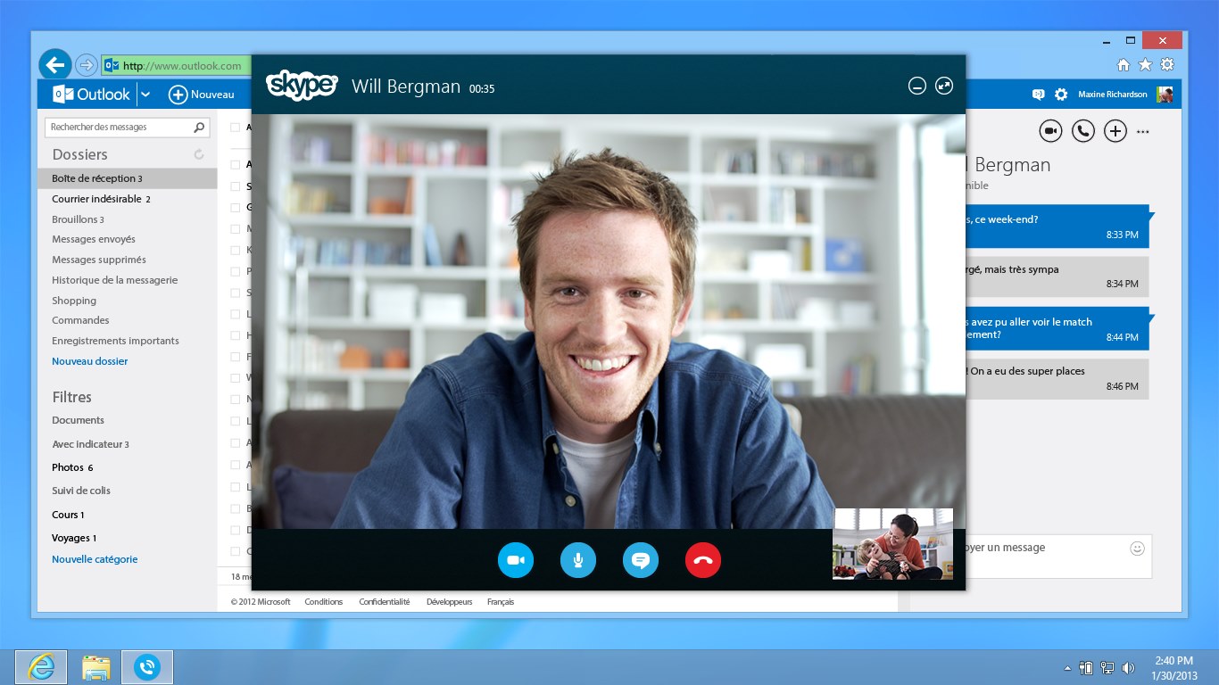 hombre en skype