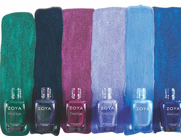 Brillo de gemas en la colección festiva de barnices Zoya Enchanted 2016-2017