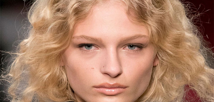 Curly & Chic: cómo usar los rizos este otoño