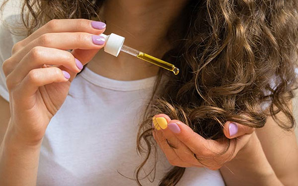 Para cabello liso y brillante: tres productos efectivos con aceites