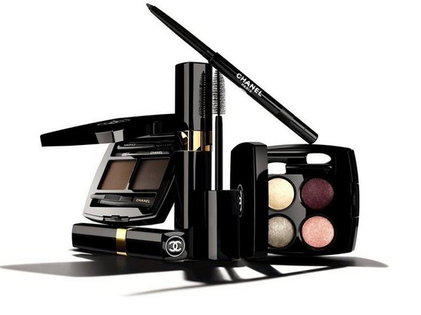 Mirada parlante: una colección de maquillaje para los ojos de Chanel-2016