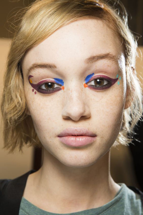 Maquillaje gráfico - tendencia de invierno 2016-2017