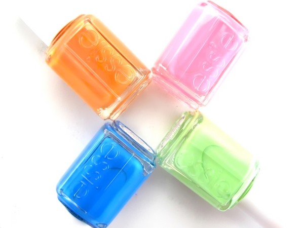 Motivos indios en la colección de uñas Essie Resort 2016