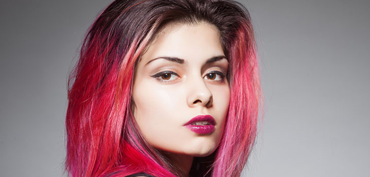 Colorear en el cabello oscuro