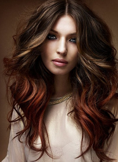Colorear en el cabello oscuro