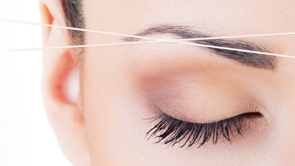 Corrección de cejas