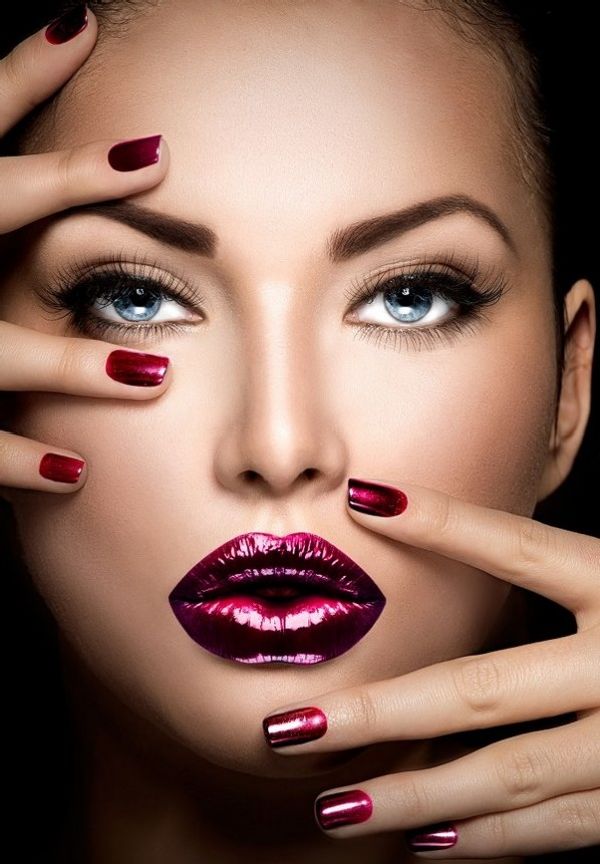 Hermoso maquillaje para el gallo de Año Nuevo 2017 para ojos azules, verdes y marrones - lecciones paso a paso de fotos y videos