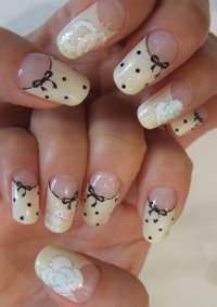 Manicura lunar