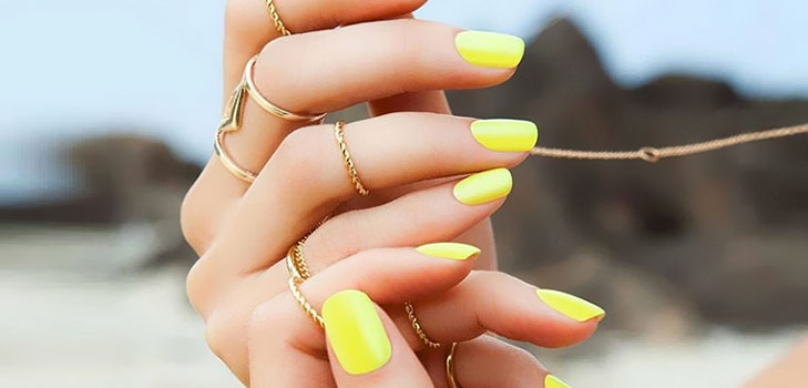 Manicura de alta costura TOP-3 ideas de uñas de diseñadores