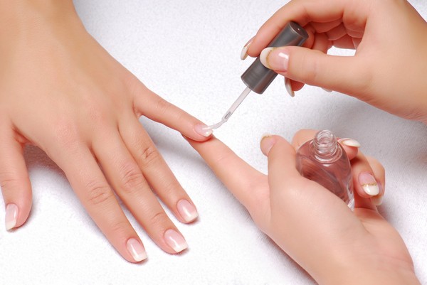 Qué manicura hacer en la escuela el 1 de septiembre, una foto. Ideas de manicura para el Día del Conocimiento para alumnos de 9 ° y 11 ° grado