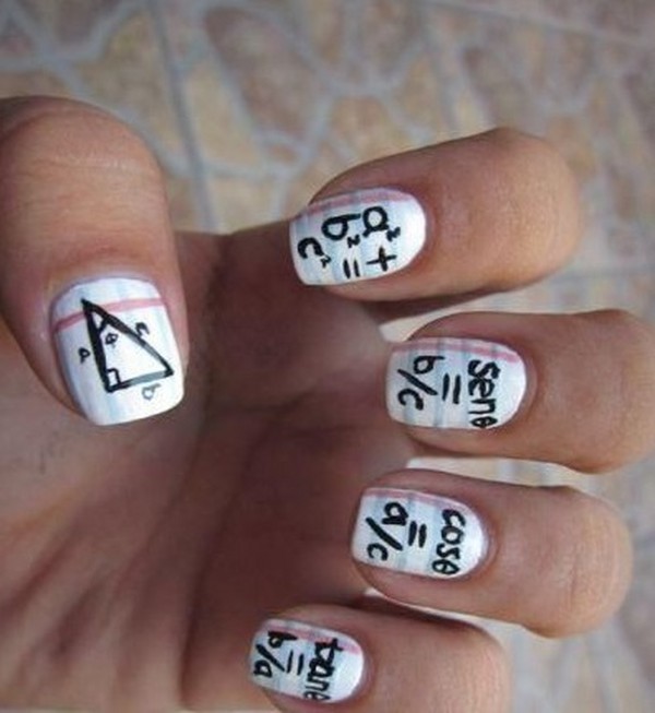 Qué manicura hacer en la escuela el 1 de septiembre, una foto. Ideas de manicura para el Día del Conocimiento para alumnos de 9 ° y 11 ° grado